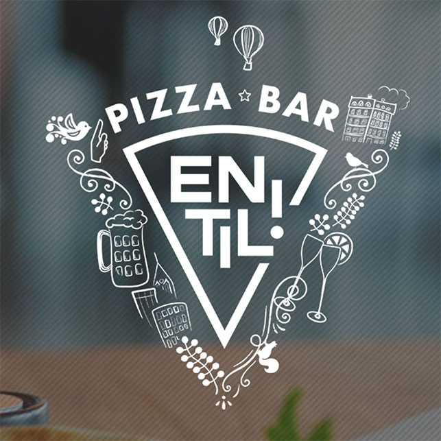 En til pizza Årvoll logo
