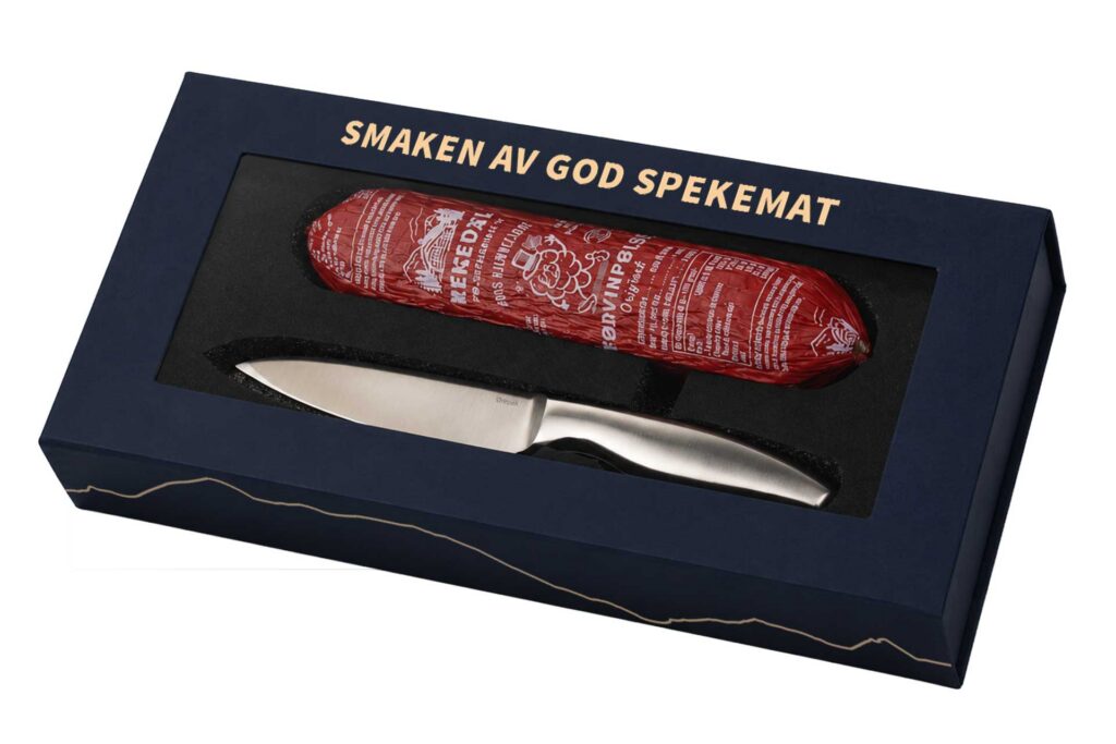 Gaveeske med spekepølse og kniv til bedriftsgave fra Dugnadpartner